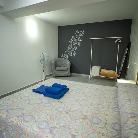 Apartamento Edificio Prieto Viv 8 *